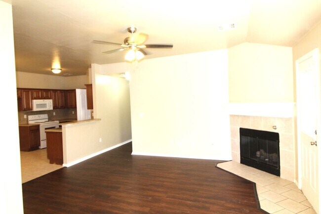 Building Photo - 4508 SE 77th St