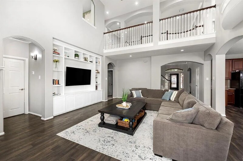 Building Photo - 10822 Cornwall Ln