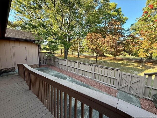 Building Photo - 6722 Irongate Dr