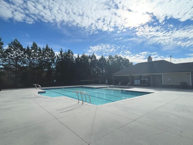 Building Photo - 414 Boscawen Ln