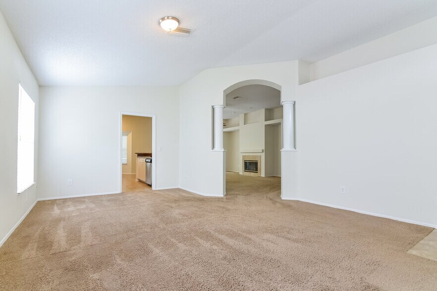 Building Photo - 4904 Ridgemoor Cir