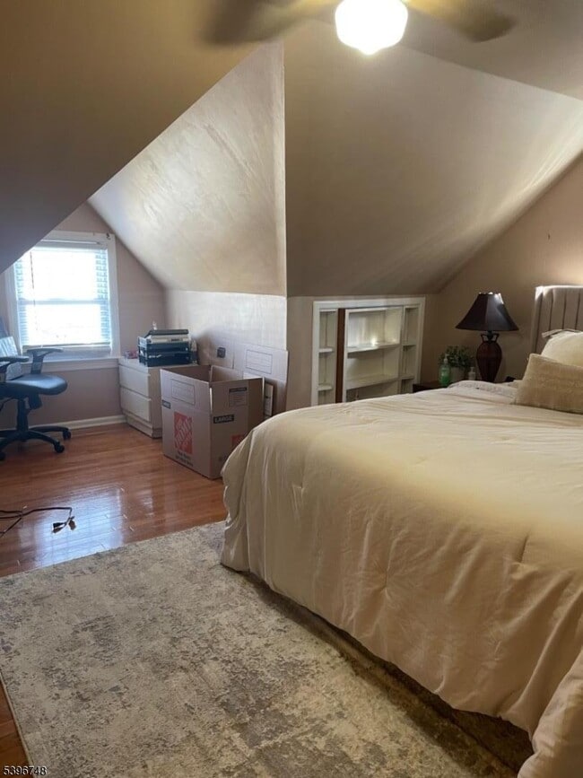 Building Photo - 16 Brookside Ave