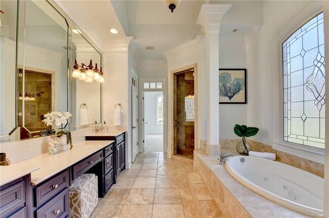 Building Photo - 8330 Royal Melbourne Way