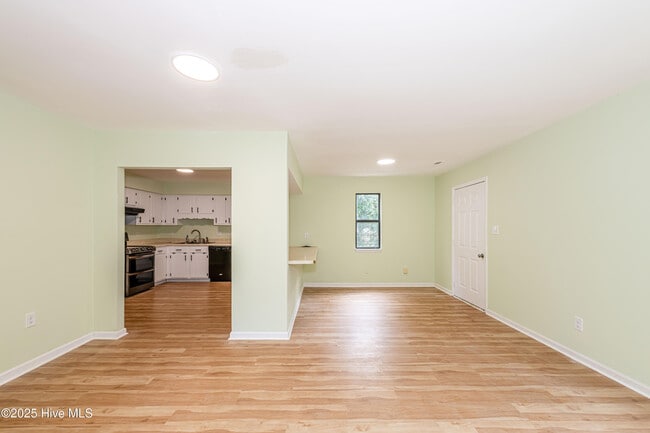 Building Photo - 1100 Audrey Ct