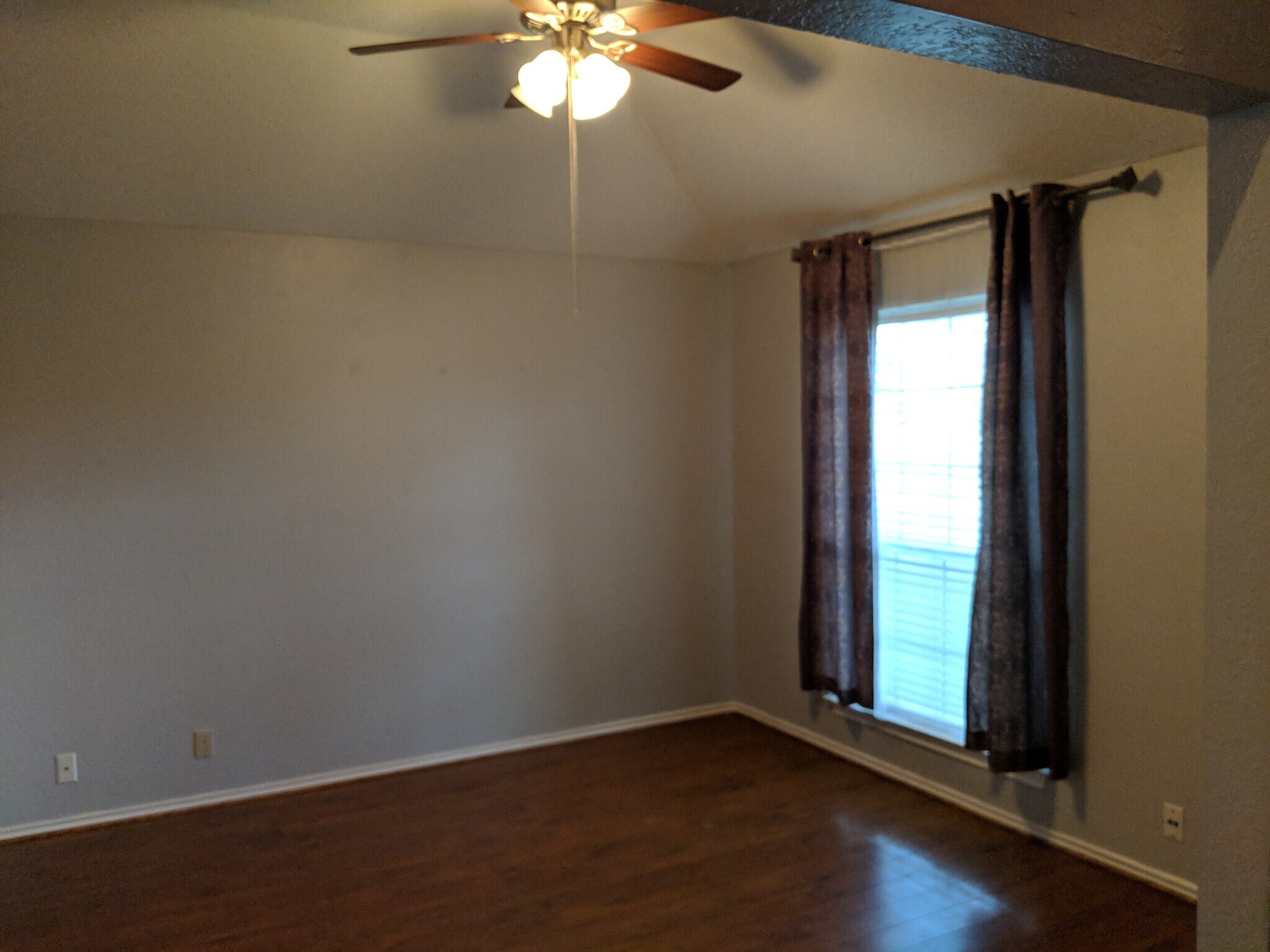 Building Photo - 1308 Meadow Lark Dr