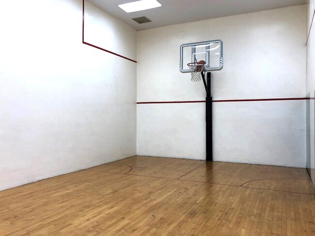 Building Photo - Honolulu Park Place 2BR/2BA/2PK - Ocean & City Views