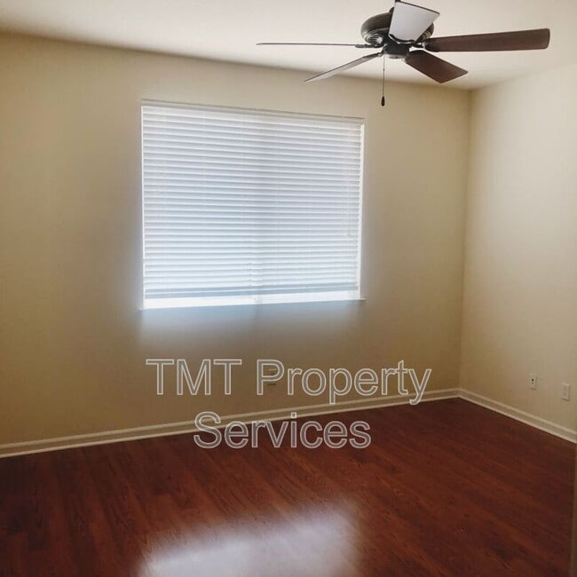 Building Photo - 2362 Dunsley Cir