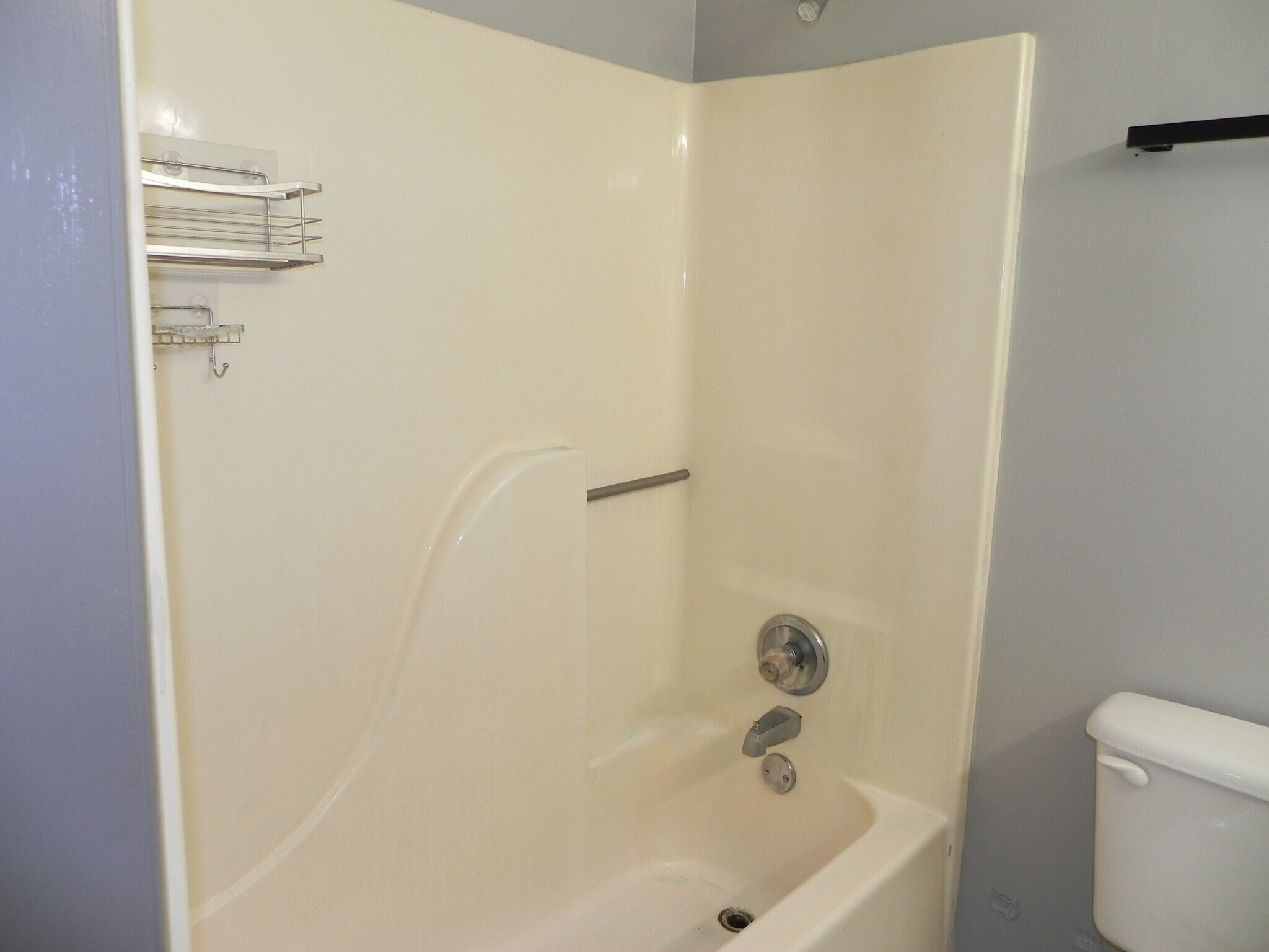 Building Photo - 3633 Castle Ridge Rd