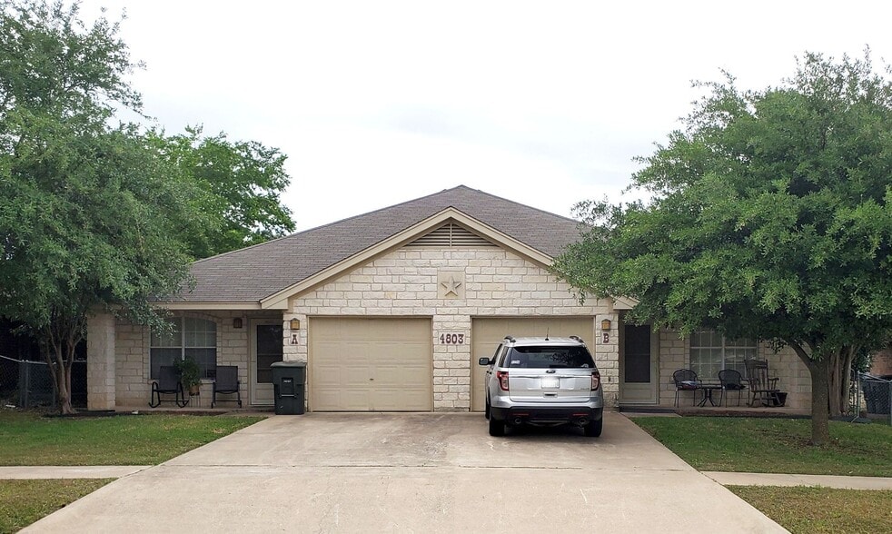 Primary Photo - 4803 John David Dr