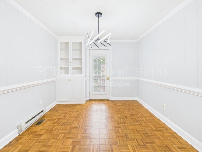 Building Photo - 1109 Dinwiddie Ave