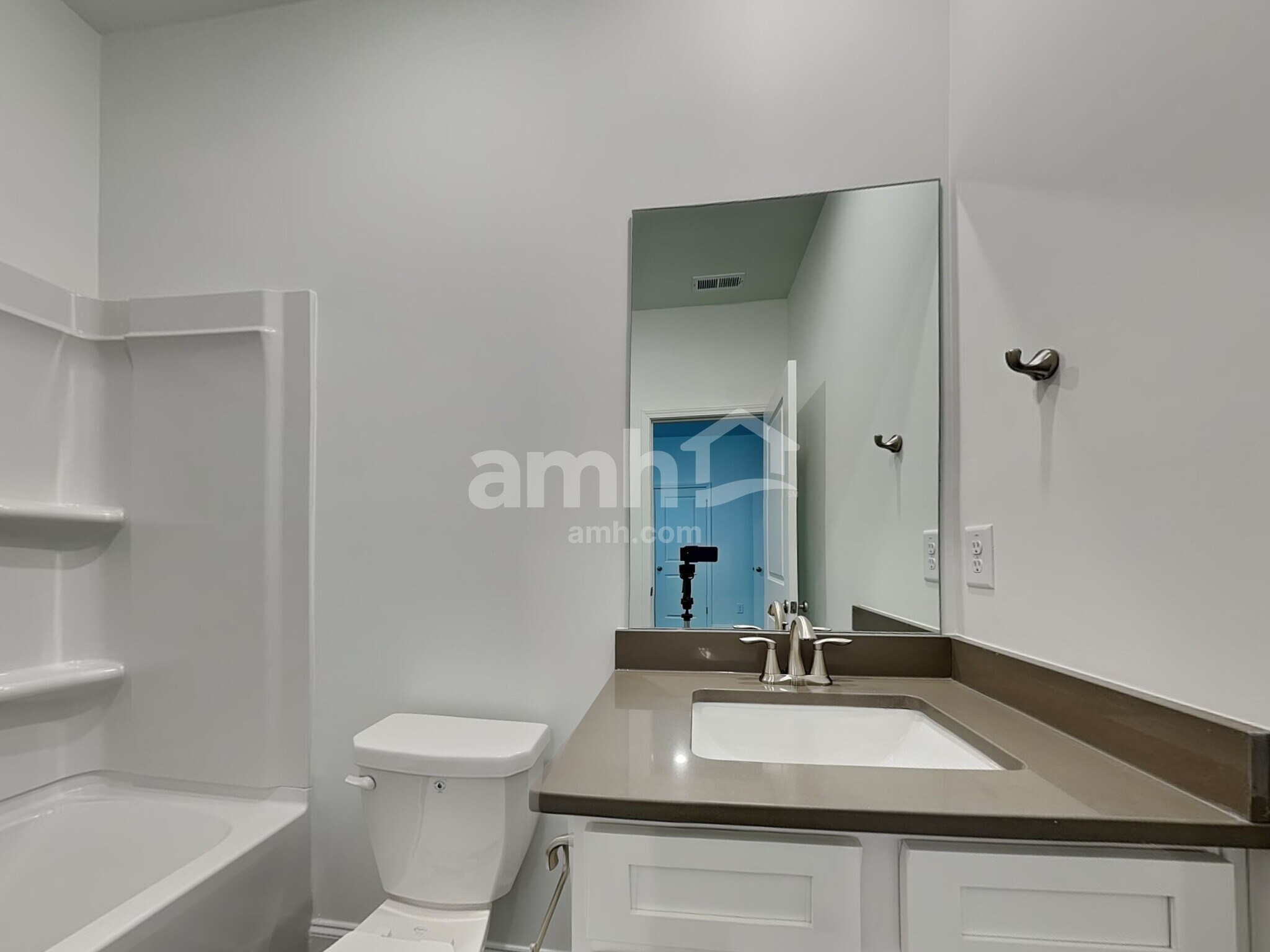 Building Photo - 846 Whatley Mill Cir SE