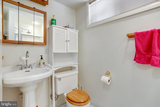 Building Photo - 11802 Enid Dr