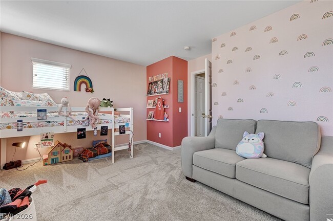 Building Photo - 10617 Austin Bluffs Way