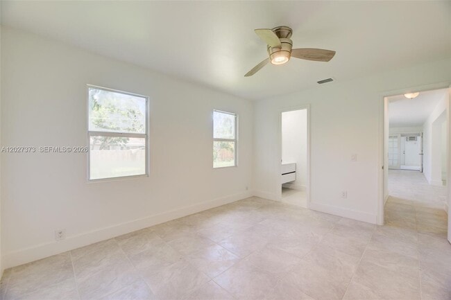 Building Photo - 3327 Sapphire Rd