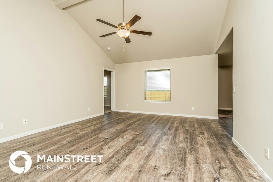 Building Photo - 901 NW 6th St