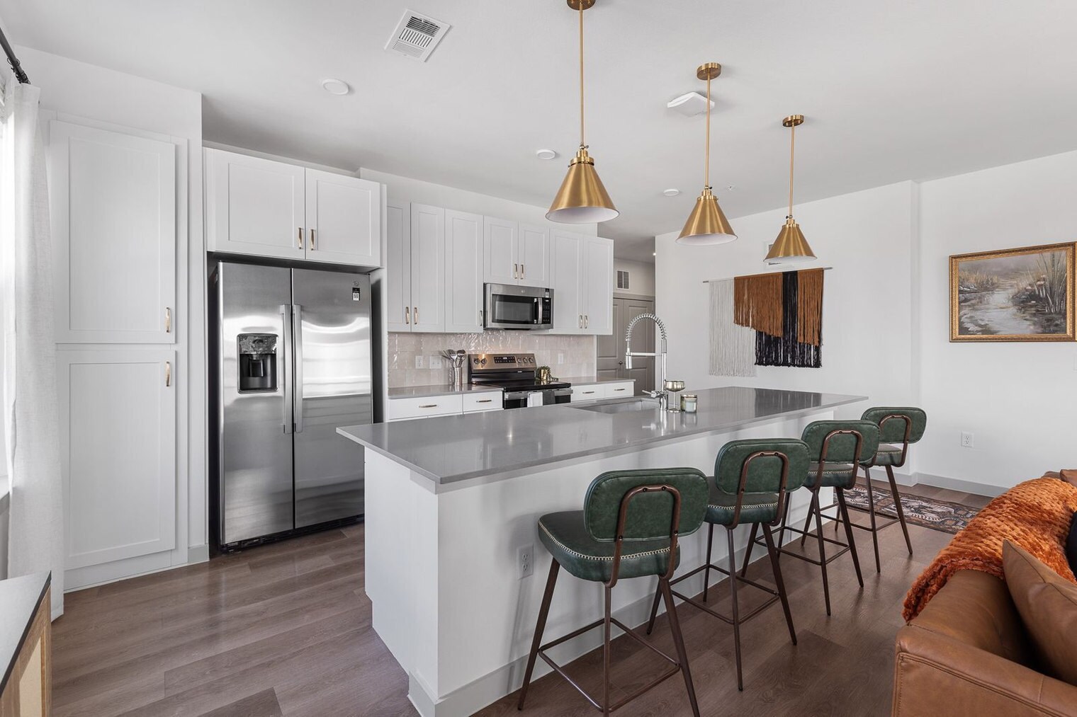 Building Photo - 1301 Leah Ave