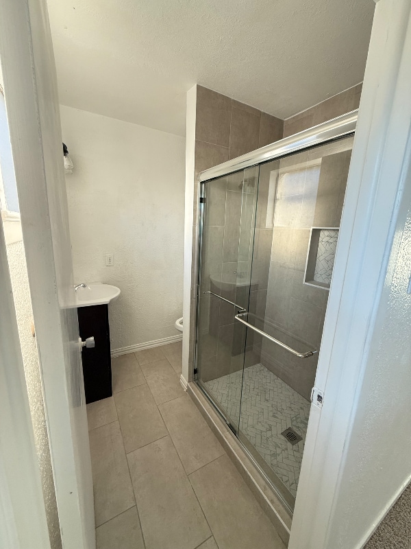 Building Photo - 2702 S Fielder Rd