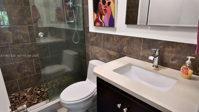 Building Photo - 5840 NE 22nd Way