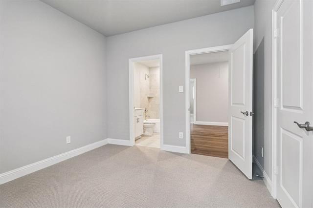 Building Photo - 407 Stagg St