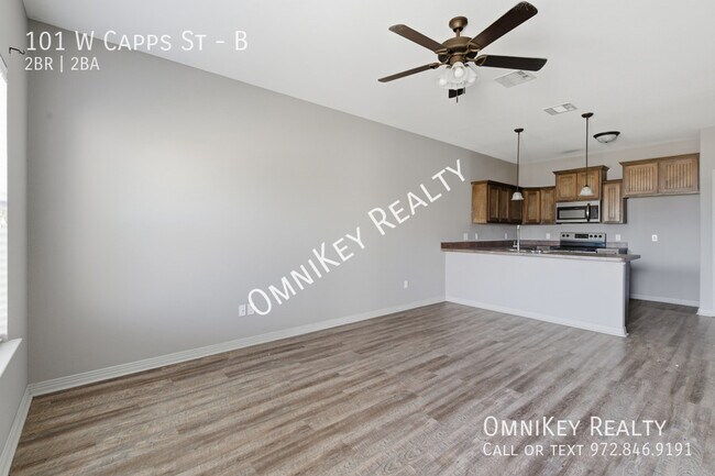 Building Photo - 101 Capps St