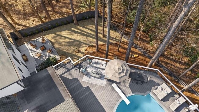 Building Photo - 6260 River Overlook Dr NW