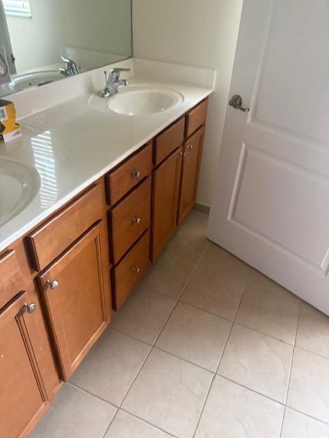 Building Photo - 9491 SW Merlin Ct