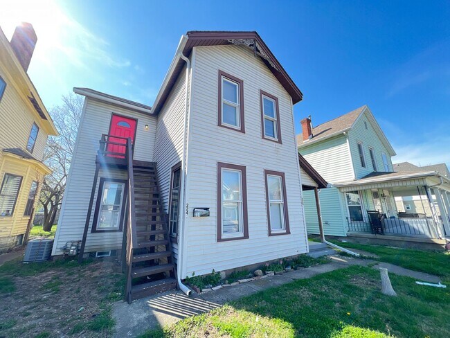 Building Photo - 224 Baltimore St