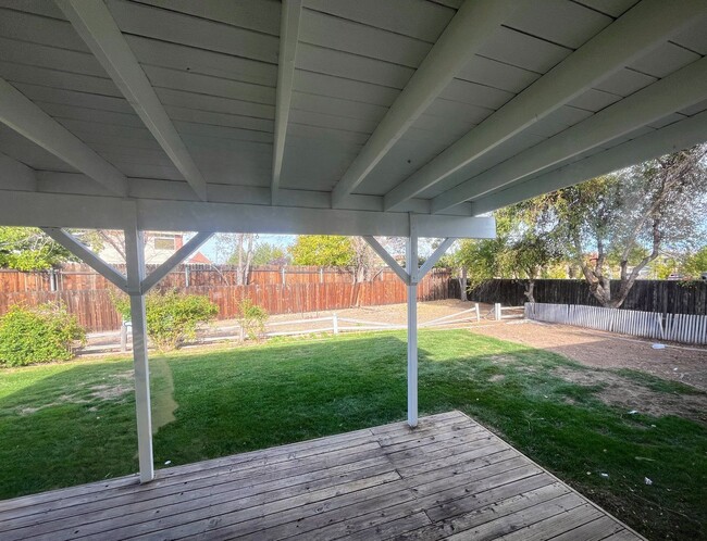 Building Photo - Lovely home in Minden