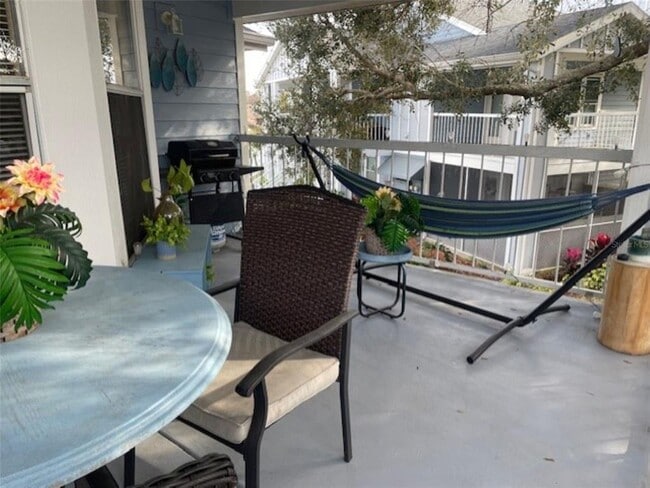 Building Photo - 2565 Grassy Point Dr