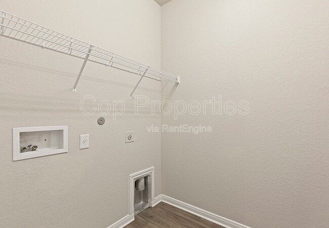 Building Photo - 5103 Topaz Bnd