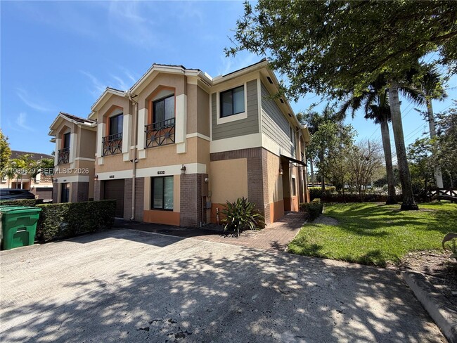 Building Photo - 6330 S Station Square