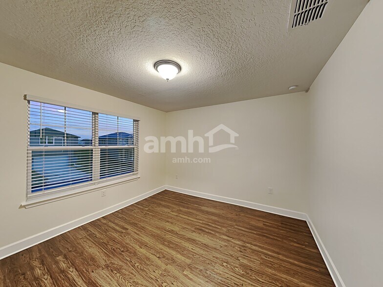 Building Photo - 4719 Reisswood Loop