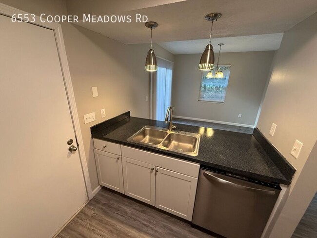 Building Photo - 6553 Cooper Meadows Rd