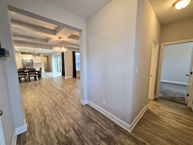 Building Photo - 14221 James Dean Dr