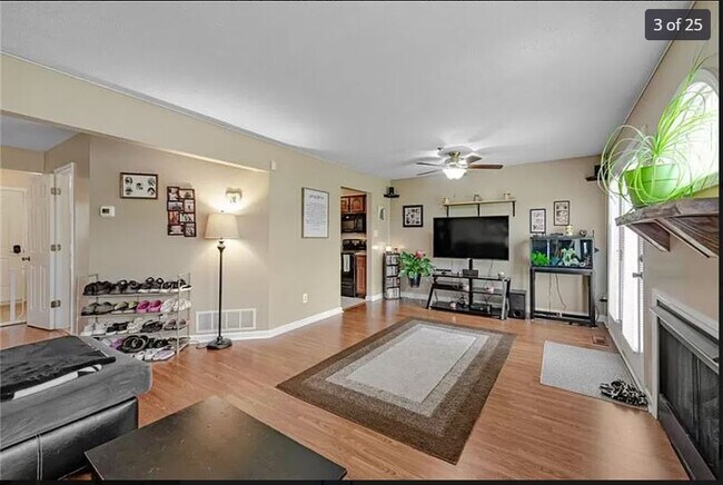 Building Photo - 236 Fieldbrook Dr