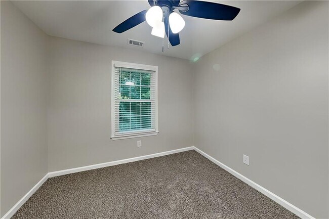 Building Photo - 2798 Beddington Way