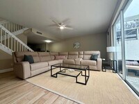 Building Photo - 223 Soriano Dr