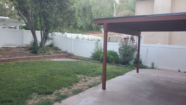 Building Photo - 26721 Linnet Ct