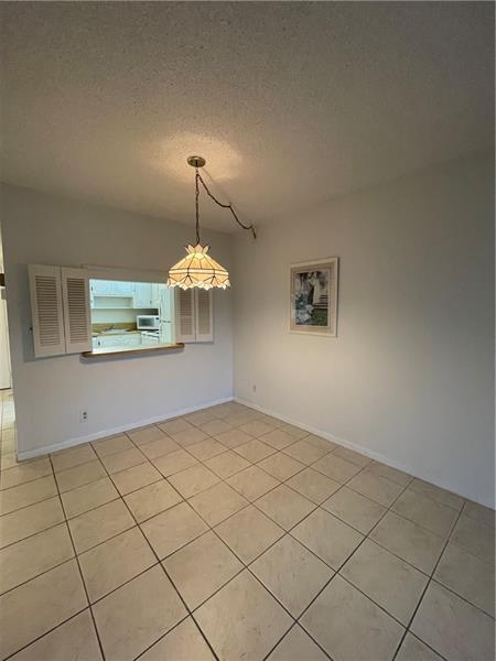 Building Photo - 9233 SW 8th St