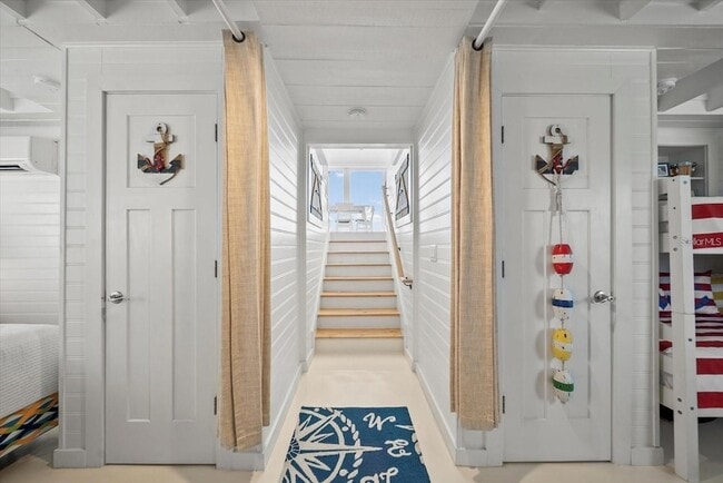 Building Photo - 3161 N Ocean Shore Blvd