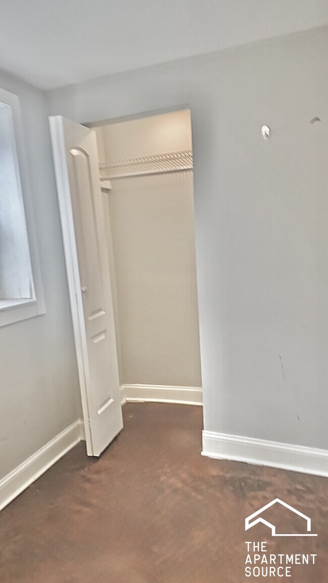 Building Photo - 3539 W Grenshaw St