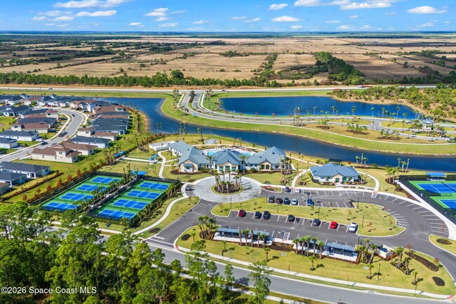 Building Photo - 1464 Island Ave NW