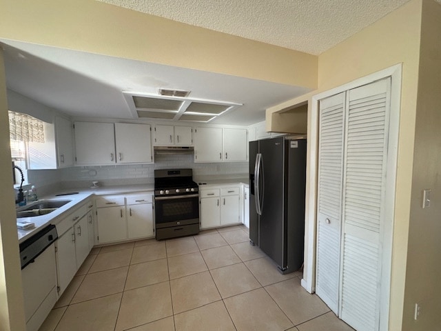 Building Photo - 819 Poinciana St