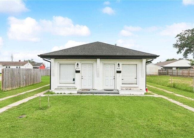 Building Photo - 413 Avenue J