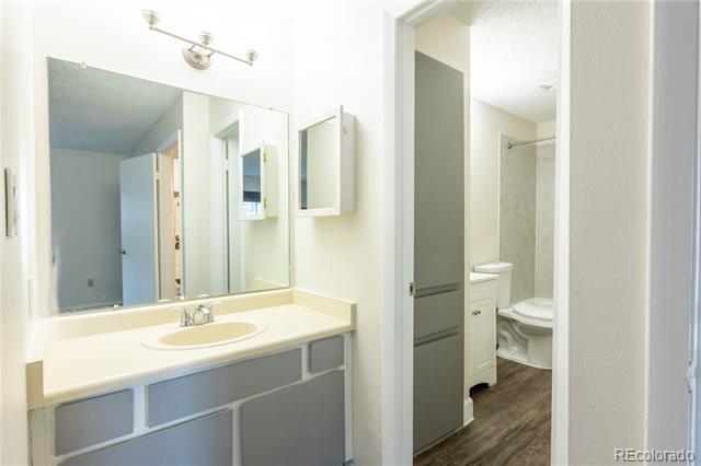 Building Photo - 7185 S Gaylord St