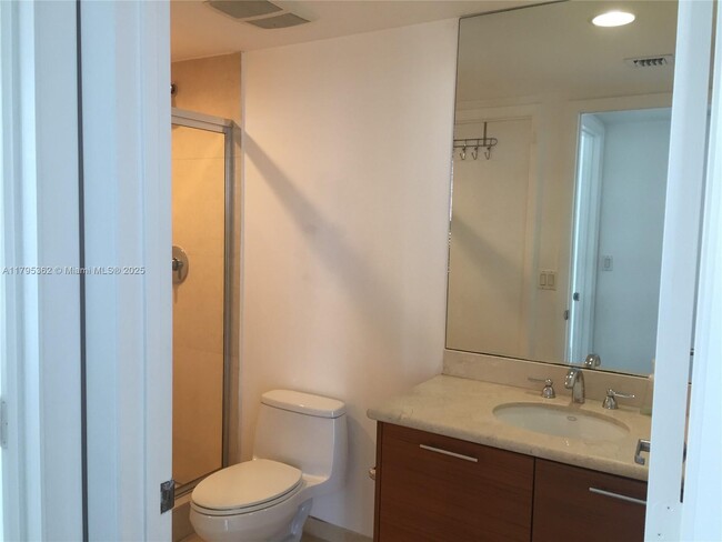 Building Photo - 50 Biscayne Blvd