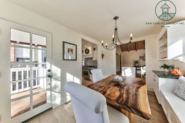 Building Photo - "Mi Casa by the Sea" Three Bedroom Unparalleled Golden Rectangle Rental Opportunity