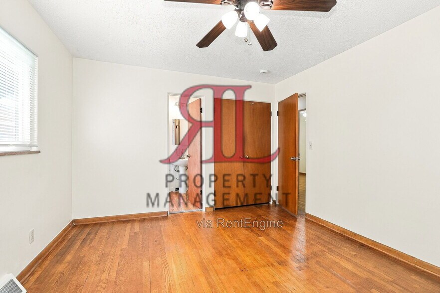 Building Photo - 4176 Beechgrove Dr