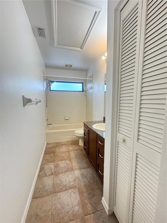 Building Photo - 6077 Marella Dr