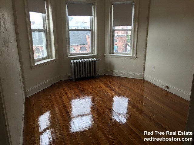 Building Photo - 1171 Boylston St
